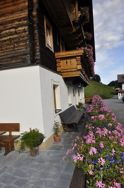 Gaestepension Klammer Kartitsch Bagian luar foto